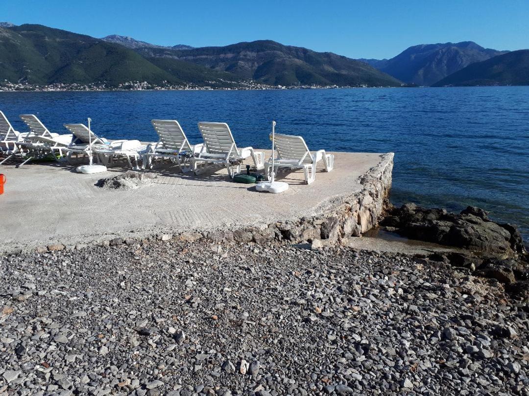 Apartments Sino More Τίβατ Εξωτερικό φωτογραφία
