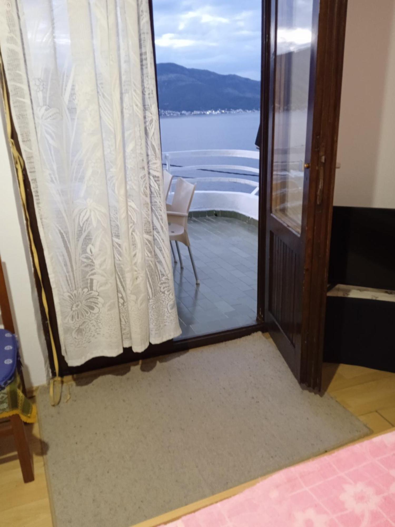 Apartments Sino More Τίβατ Εξωτερικό φωτογραφία