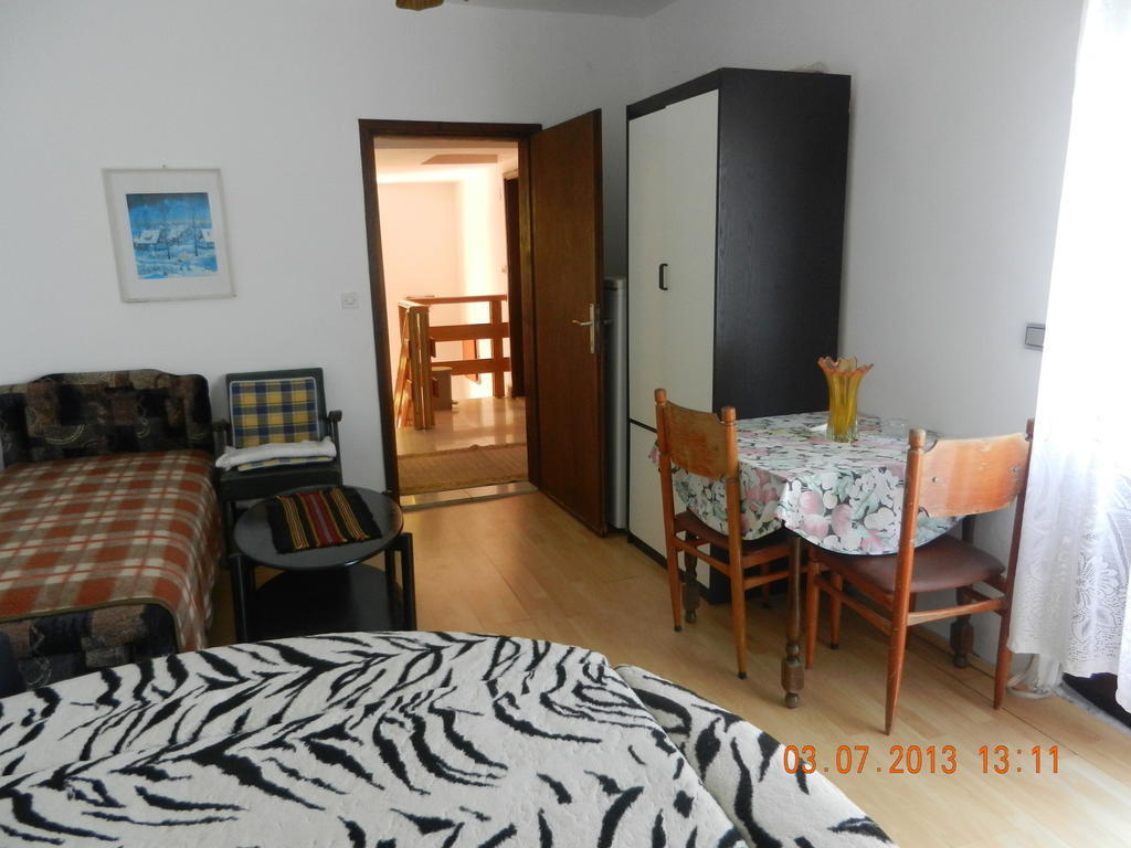 Apartments Sino More Τίβατ Δωμάτιο φωτογραφία