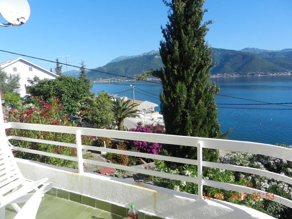 Apartments Sino More Τίβατ Δωμάτιο φωτογραφία